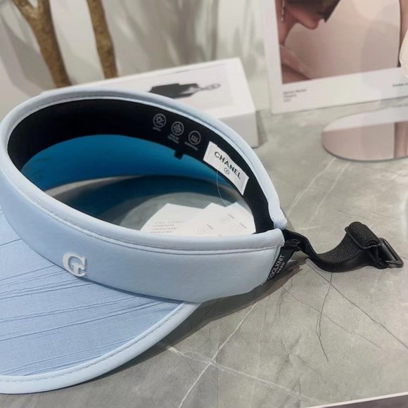 AUTHENTIC CHANEL Hats main image 5